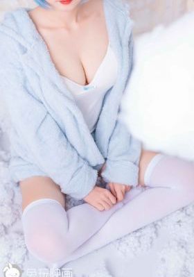 欧美首饰时尚博主_1080P免费在线观看