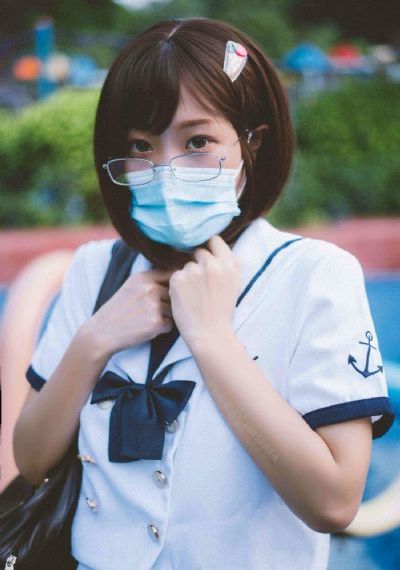 亚洲欧美中文制服_4K在线观看