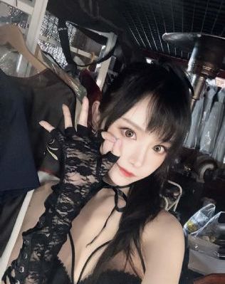 公交车舒婷_4K日韩电影在线